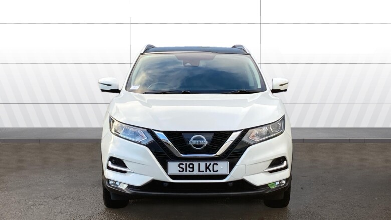 Nissan Qashqai 1.2 DiG-T N-Connecta 5dr Petrol Hatchback